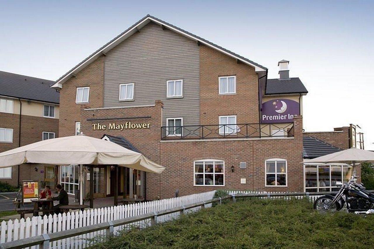 Premier Inn Harwich Exterior photo