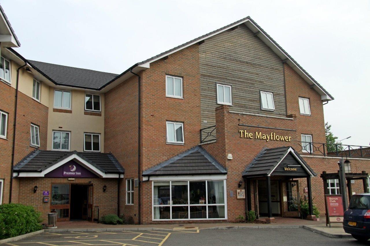 Premier Inn Harwich Exterior photo